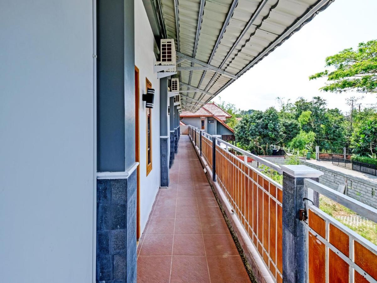 Oyo 90325 Pondok Dnayu Syariah Jarakan 외부 사진